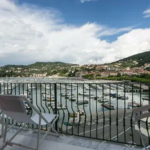 https://al-molo-sea-view-rooms.hotelitalianriviera.com